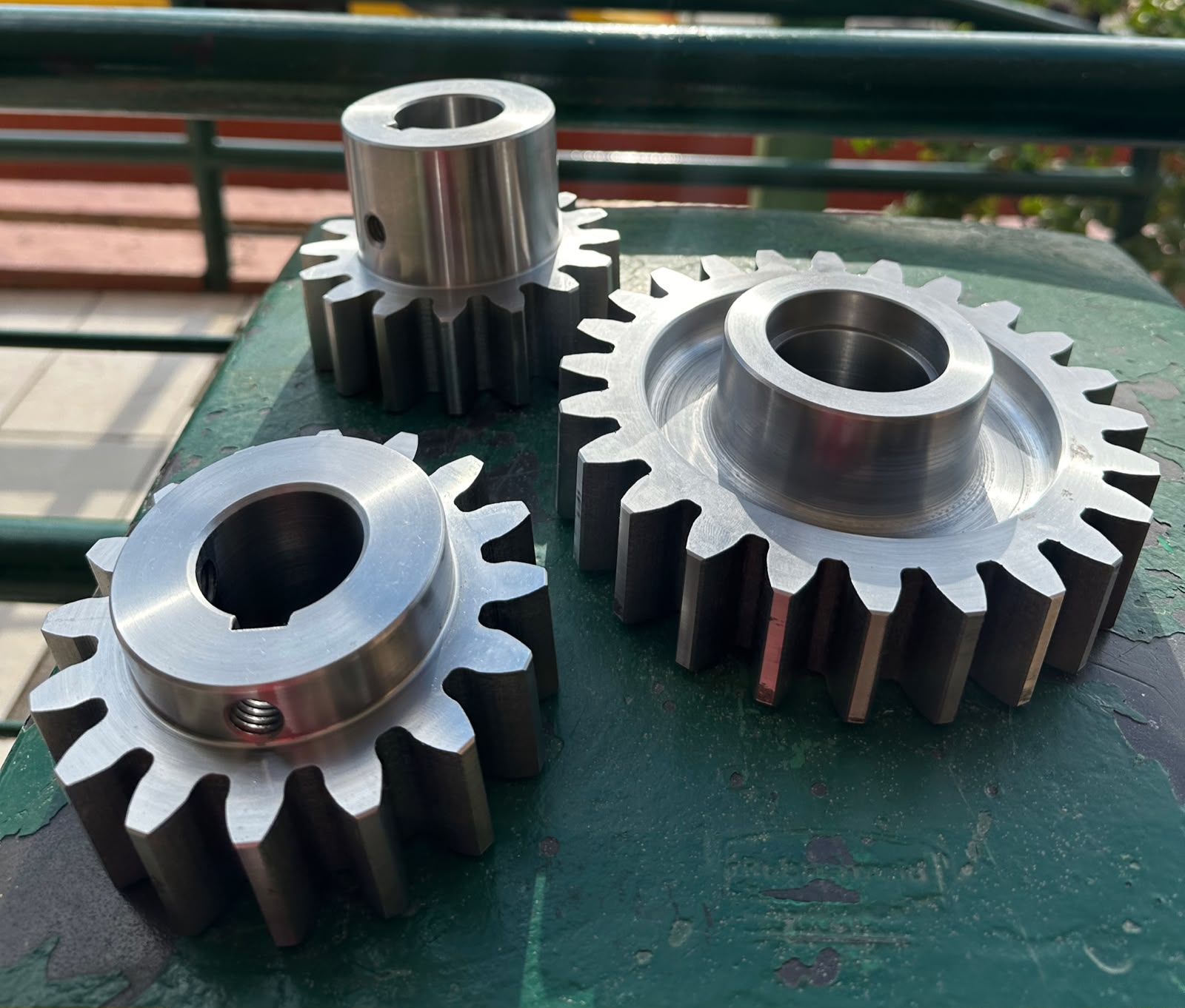 Engranes y componentes maquinados fabricados por MEINS