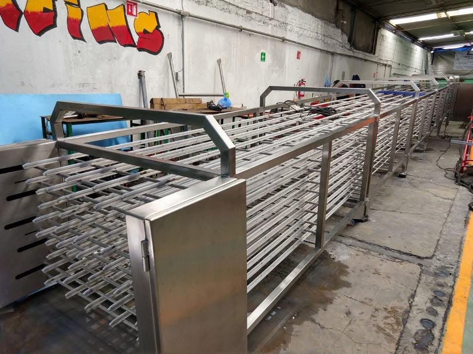 Charolas perforadas industriales