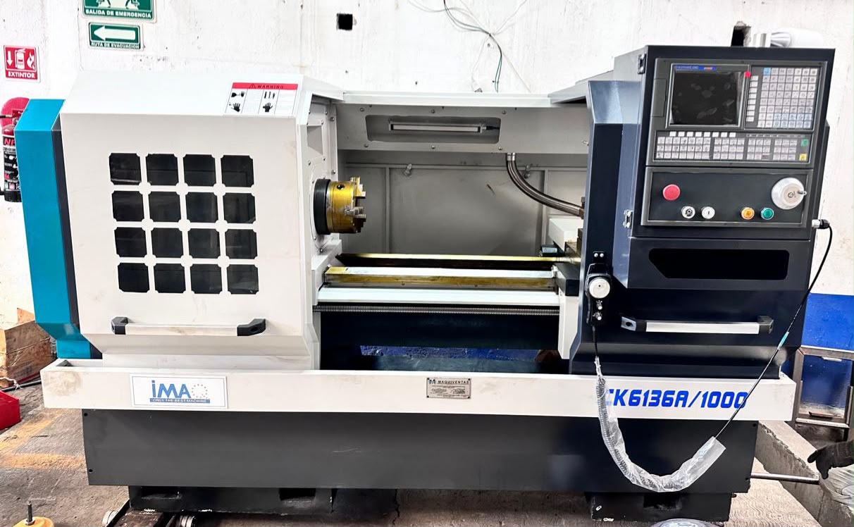 Trabajo de mecanizado en torno